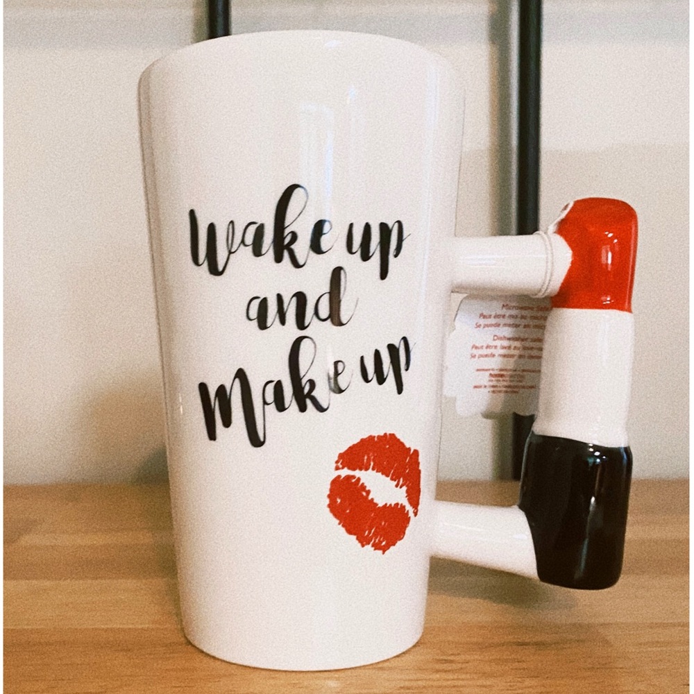 💋 Wake Up & Make Up Mug 💋